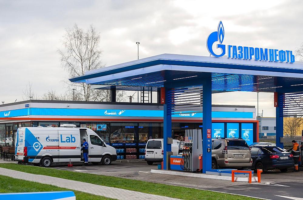 Фото Так делают бензин: крупнейший нефтперерабатывающий завод России показал, как передовые технологии обеспечивают качество топлива 8 - Сиб.ФМ Фото Так делают бензин: крупнейший нефтперерабатывающий завод России показал, как передовые технологии обеспечивают качество топлива 8